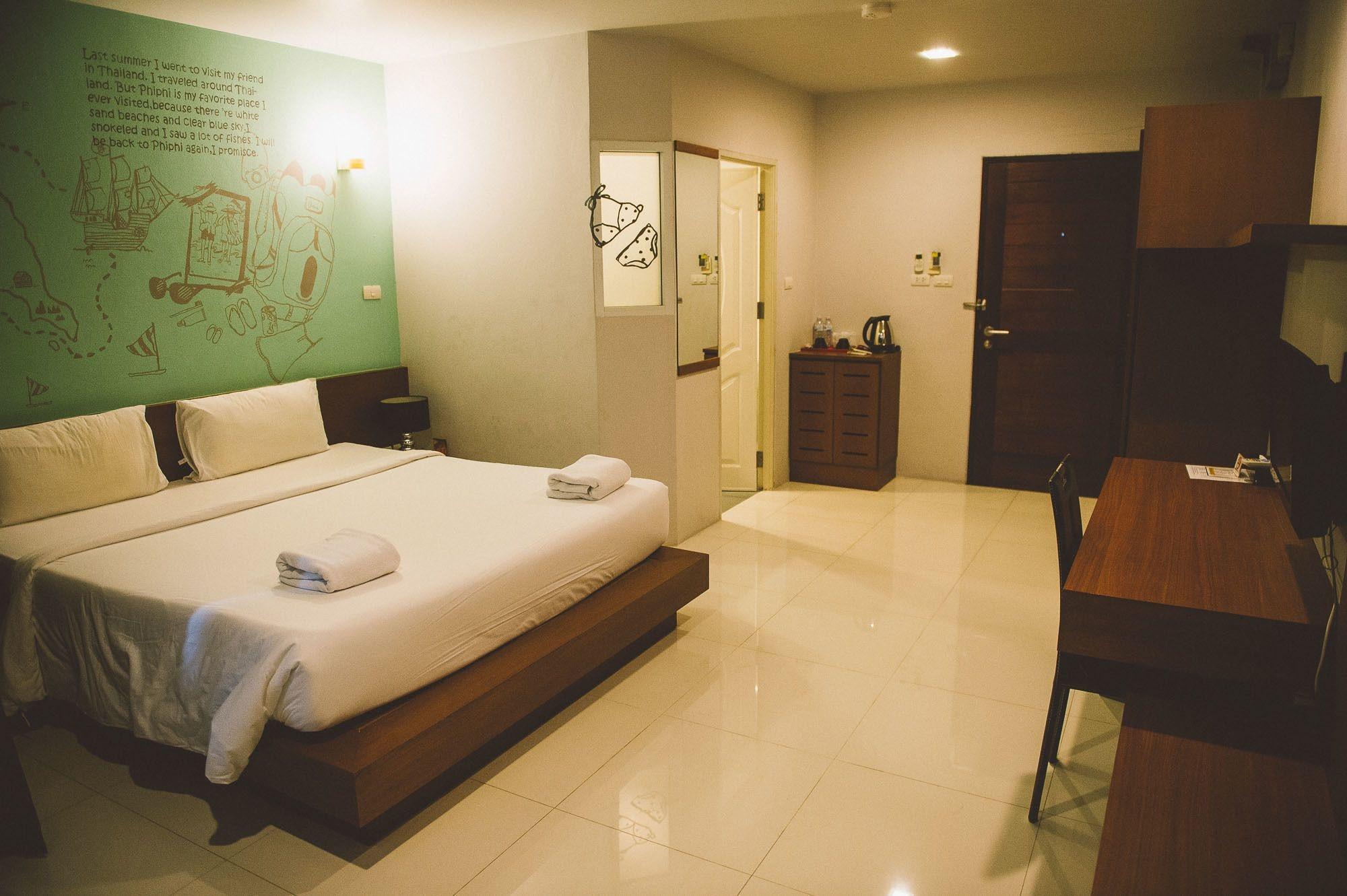 Hotel Loft 77 Bangkok Esterno foto