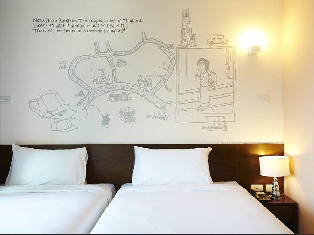 Hotel Loft 77 Bangkok Esterno foto