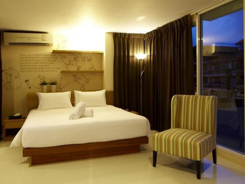 Hotel Loft 77 Bangkok Esterno foto