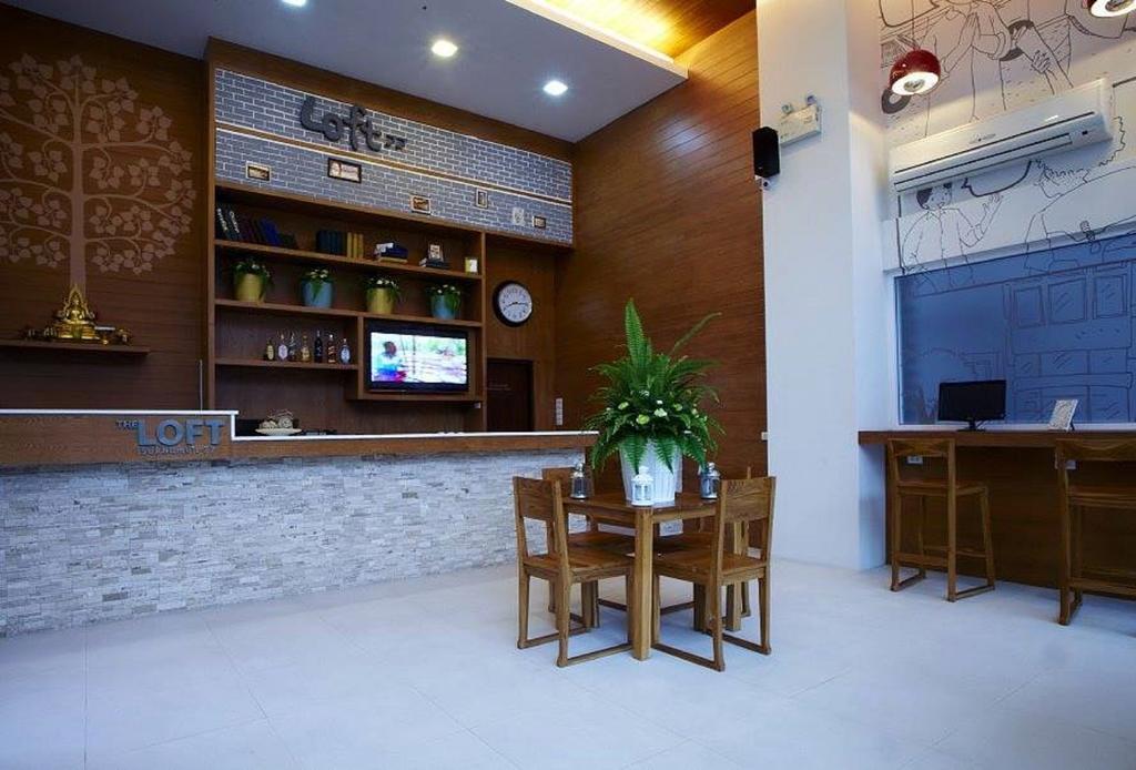 Hotel Loft 77 Bangkok Esterno foto