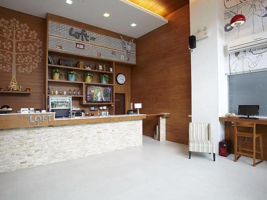 Hotel Loft 77 Bangkok Esterno foto
